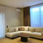 Vater By The Villa