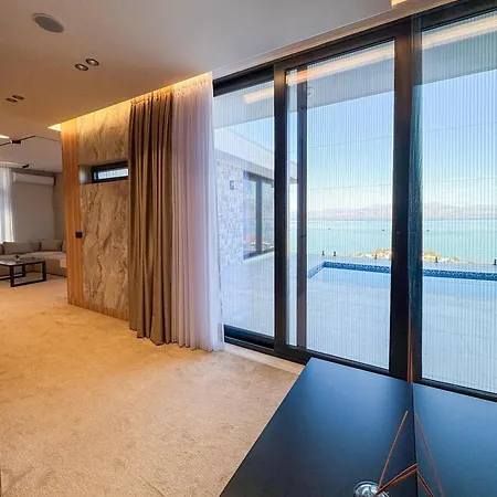 Vater By Villa Široka